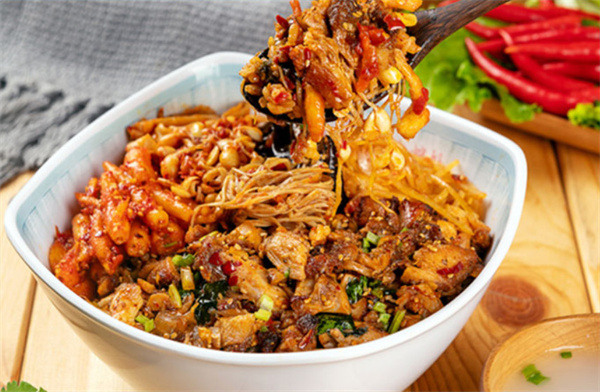 谢宝林烤肉拌饭加盟费要多少？