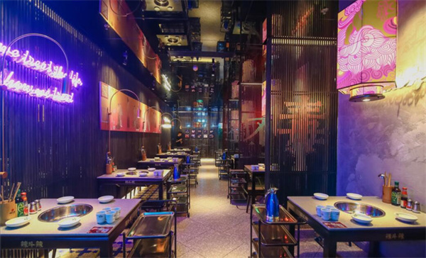 辣斗辣火锅加盟费_分析开辣斗辣火锅加盟店要多少钱！