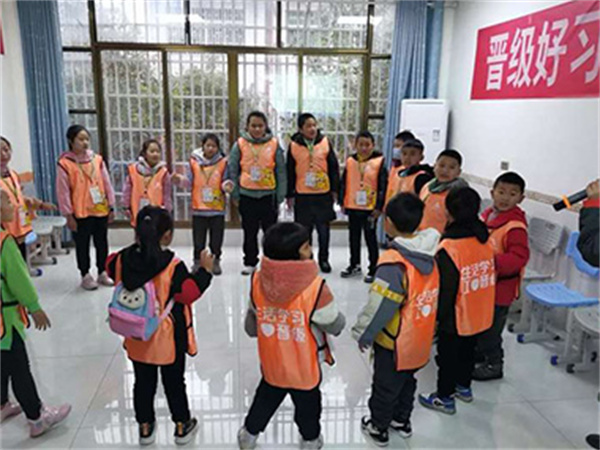 晋级教育托管加盟，晋级教育托管加盟费用不错！