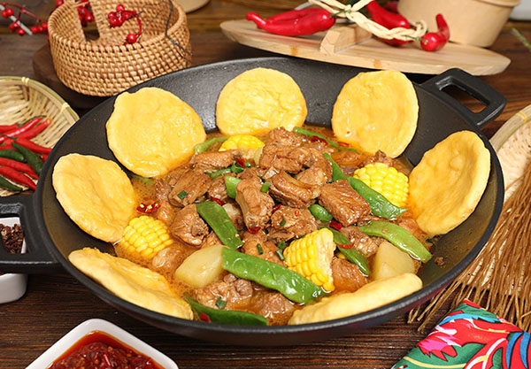 锵爷东北铁锅炖一切加盟费