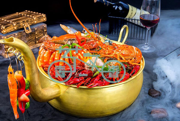 敬青春火锅加盟