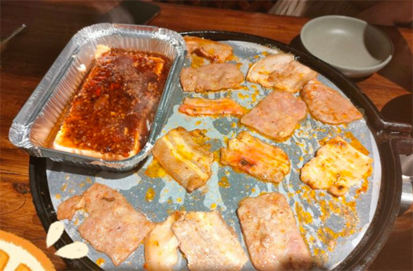 巷林烤肉加盟费要多少?