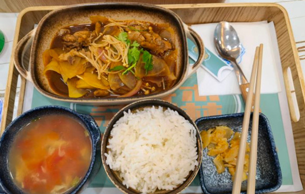 蔡鲜森烧汁饭加盟