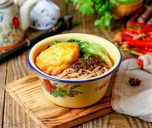 子固路老南昌拌粉加盟