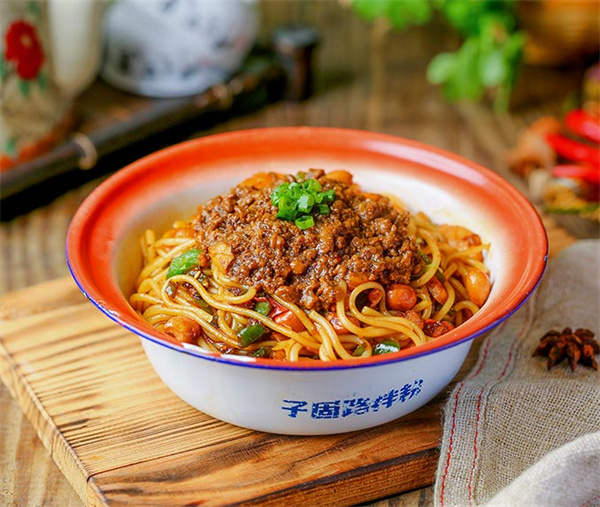 子固路老南昌拌粉加盟