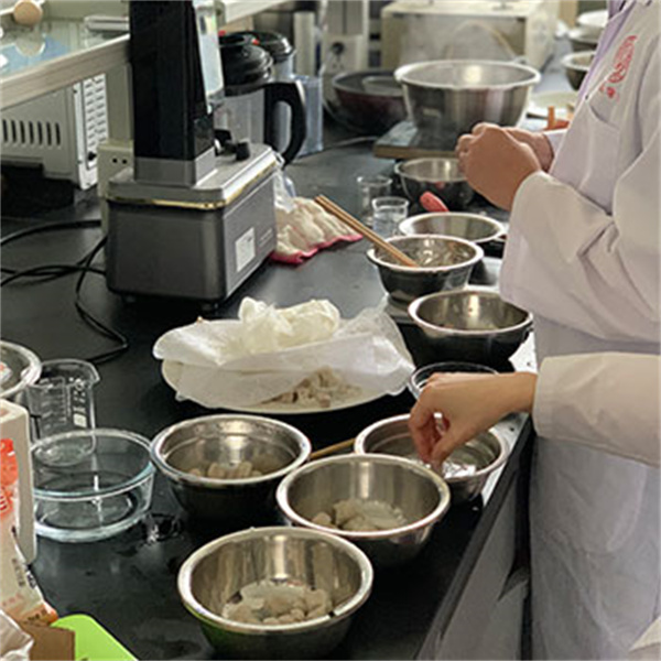 五里关火锅加盟，开店加盟五里关火锅，致富梦照进现实！