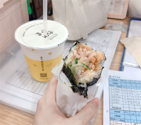 手心的你海苔饭团加盟