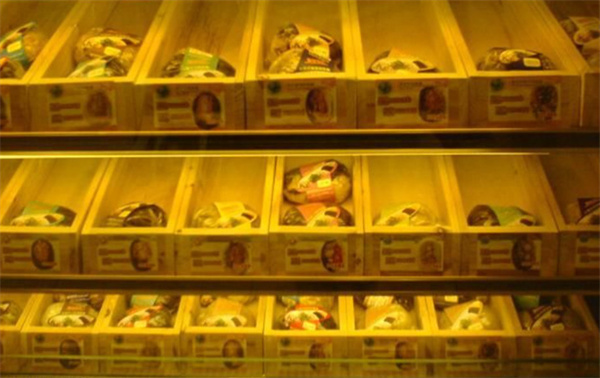 西龙传香饭团加盟