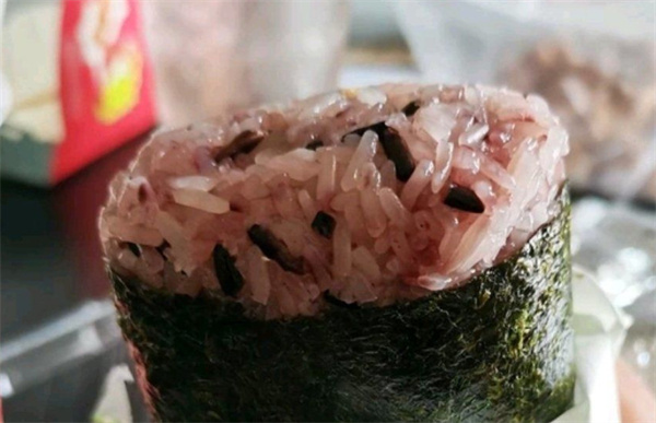 一捧手造饭团加盟