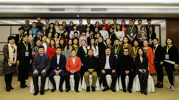 两个黄鹂作文加盟