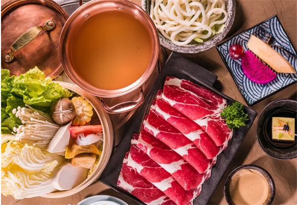 八合里牛肉火锅加盟