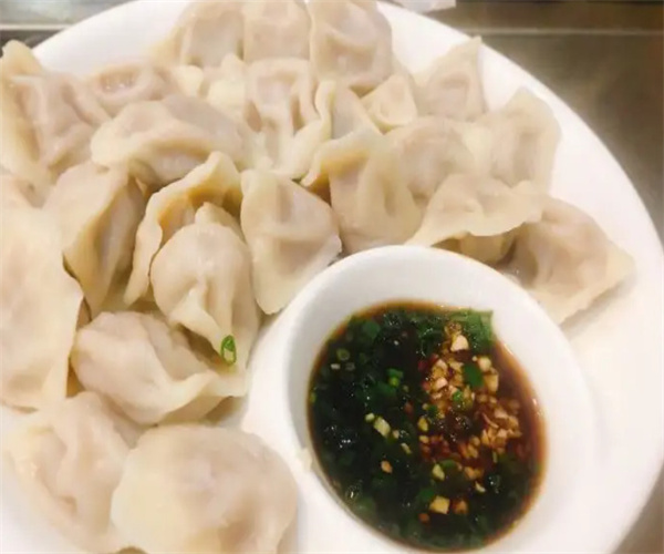 牛肉水饺