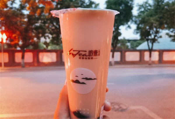 吟茶奶茶加盟