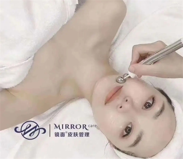 镜面皮肤管理加盟，看镜面皮肤管理加盟的详细要求！