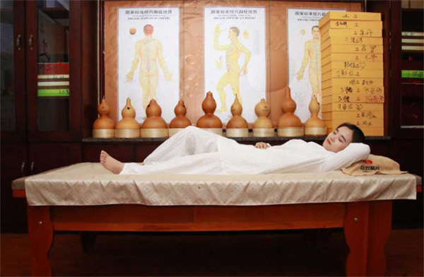 百岁葫芦灸加盟费总计要多少钱？加盟百岁葫芦灸需要投资多少钱！