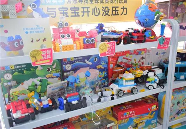 巧手丫儿童手工坊加盟_加盟巧手丫儿童手工坊，财富在向你招手！