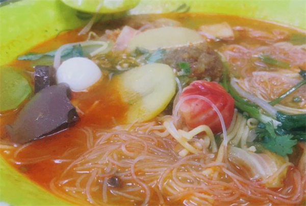 滋麻官麻辣烫