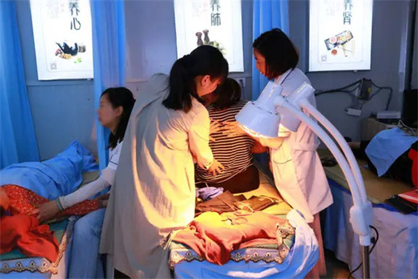 鸿瑞堂养生馆加盟