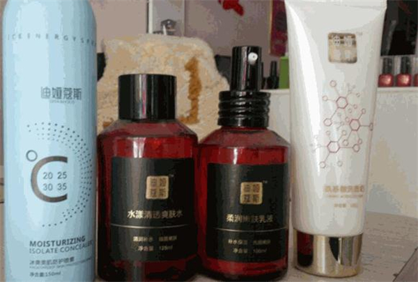 迪娅蔻斯中药面膜加盟