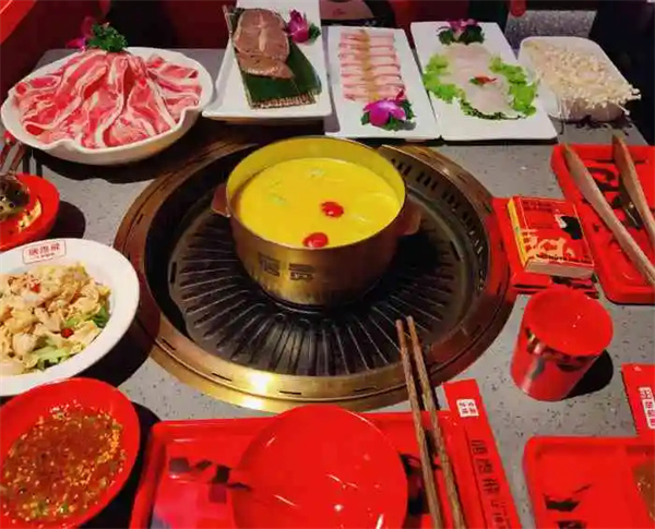 唐贵飞涮烤火锅加盟