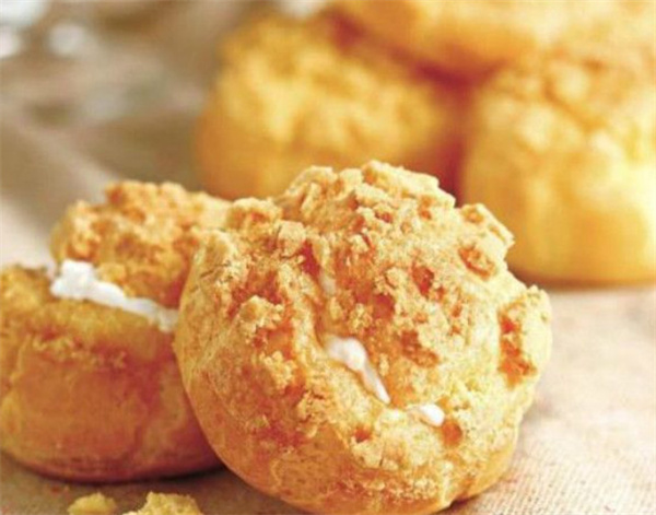 聚亿宫廷糕点加盟