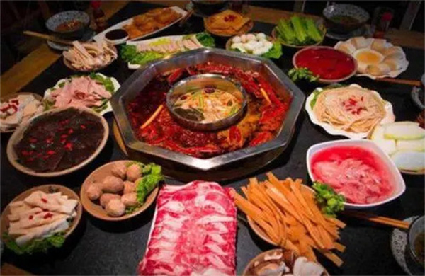 金叫唤老火锅加盟费