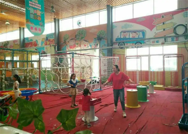 奥乐奥儿童乐园加盟
