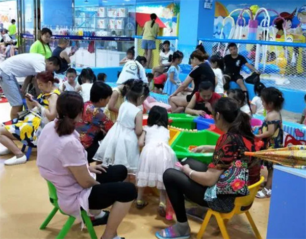 奥乐奥儿童乐园加盟