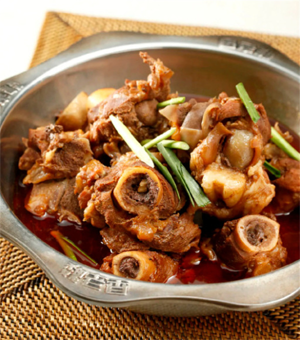 魏老香火锅加盟