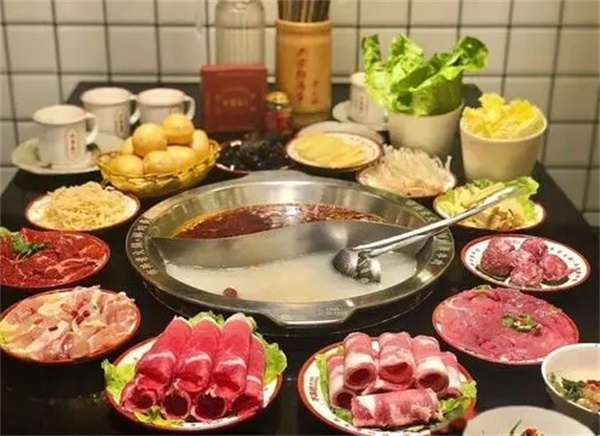 万能煮市井火锅加盟费