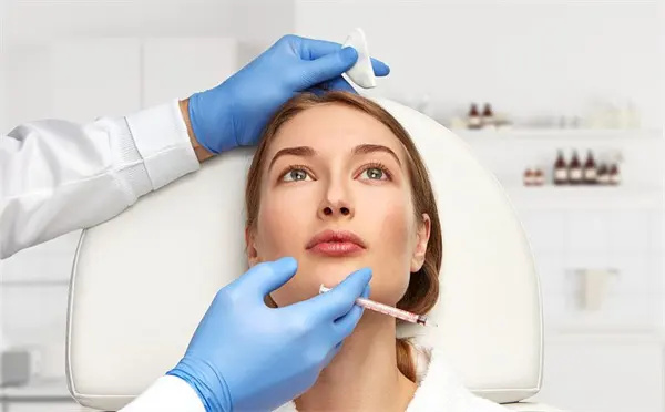 皇媛世家白转黑加盟费