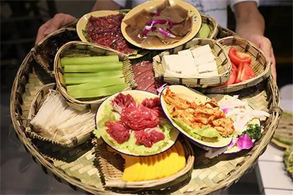 无忧酒肆市井火锅加盟费