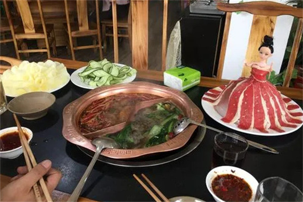 红辣巷重庆火锅加盟费