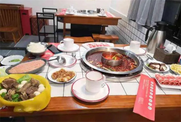 牛夯夯市井牛排火锅加盟费