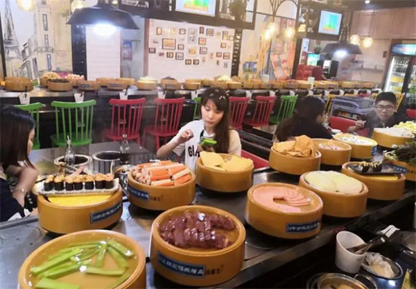 汤鲜生自助回转火锅汇加盟费