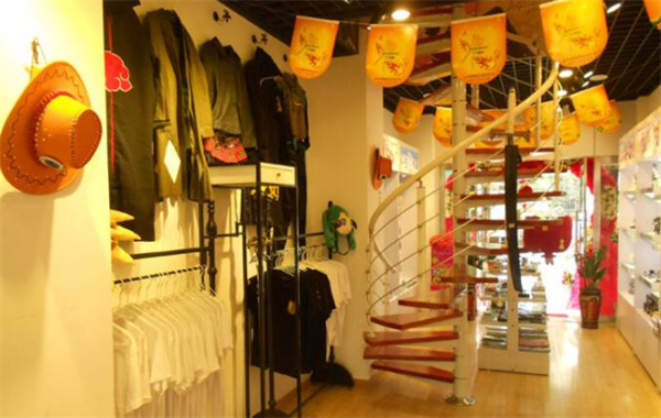 动漫主题奶茶店