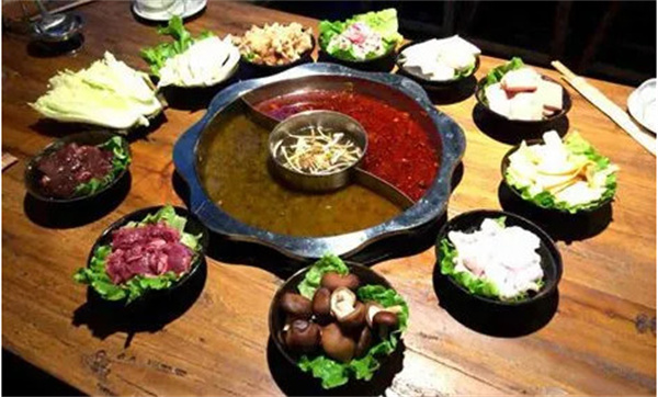 重庆小凳子火锅