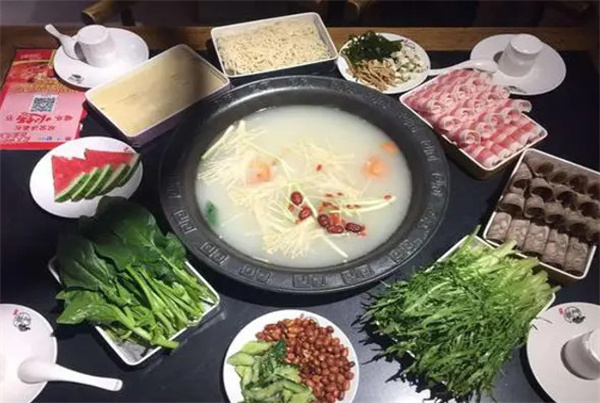 华门老灶火锅加盟费