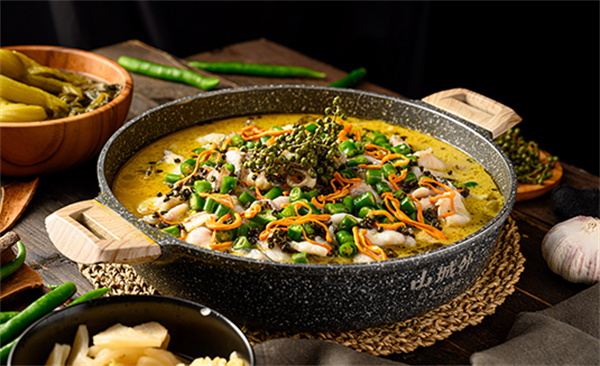 山城外老坛酸菜鱼加盟