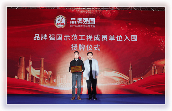 猫大叔无骨烤鱼饭加盟