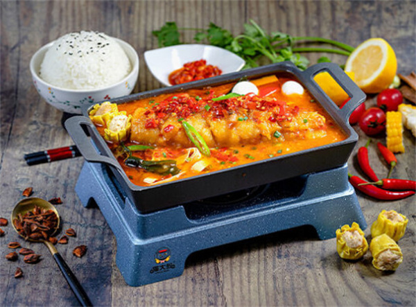 猫大叔无骨烤鱼饭加盟