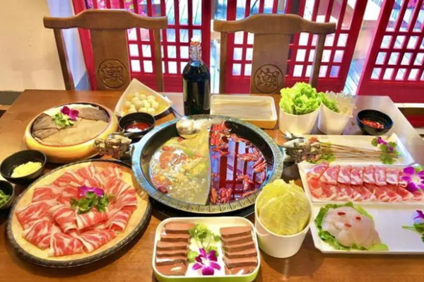 潮辣潮人火锅加盟费