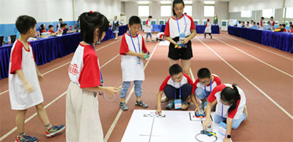 凤凰机器人加盟