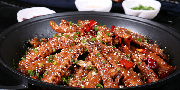 丫恋锅鸭爪爪加盟费