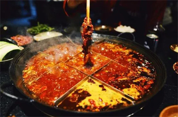 奔跑的辣椒火锅加盟费