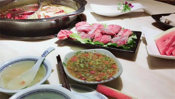 杨妈火锅加盟费