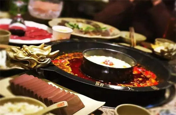 一点香火锅加盟费