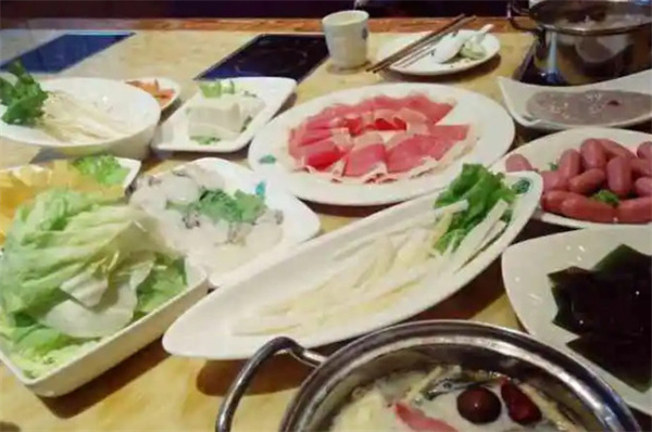 陈二毛肥牛火锅