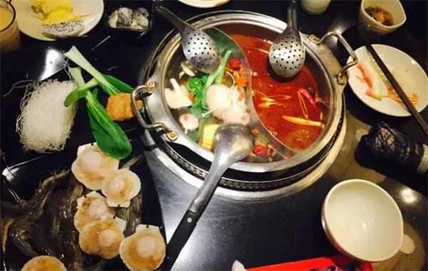 马辣顶级麻辣鸳鸯火锅加盟费