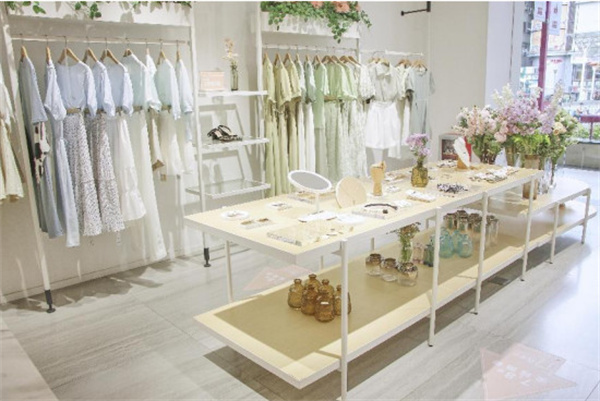 选择37°生活美学女装，赢尽无数掌声！